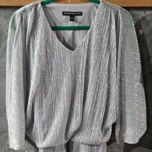 Addressing Woman Long Sleeve V Neck Blouse